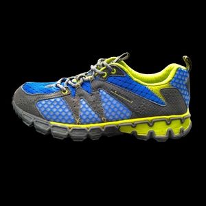 Women's 8.5 Mountrek Hiking Shoes